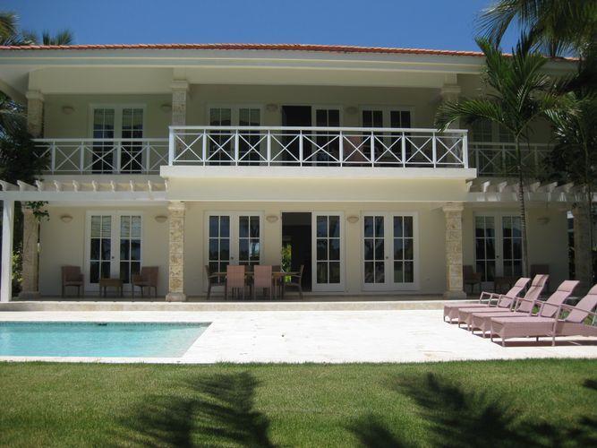 Tortuga B30, Club * Punta Cana