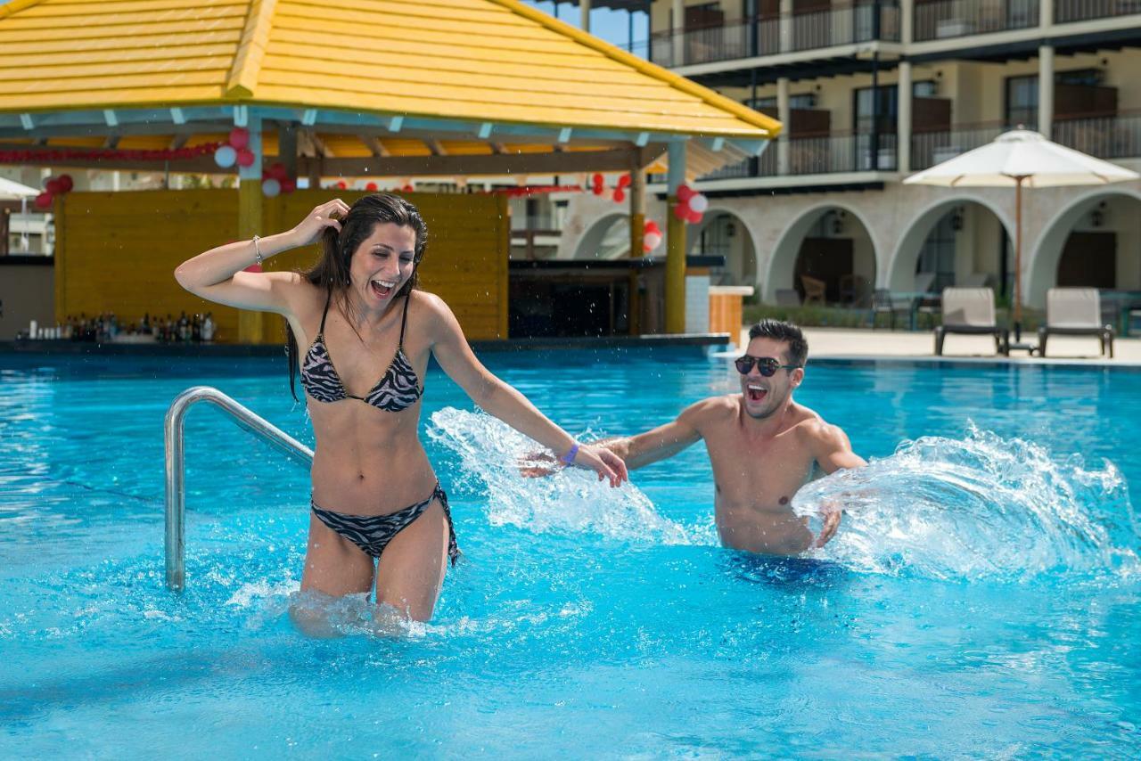 El Beso Adults Only At Ocean El Faro Punta Cana