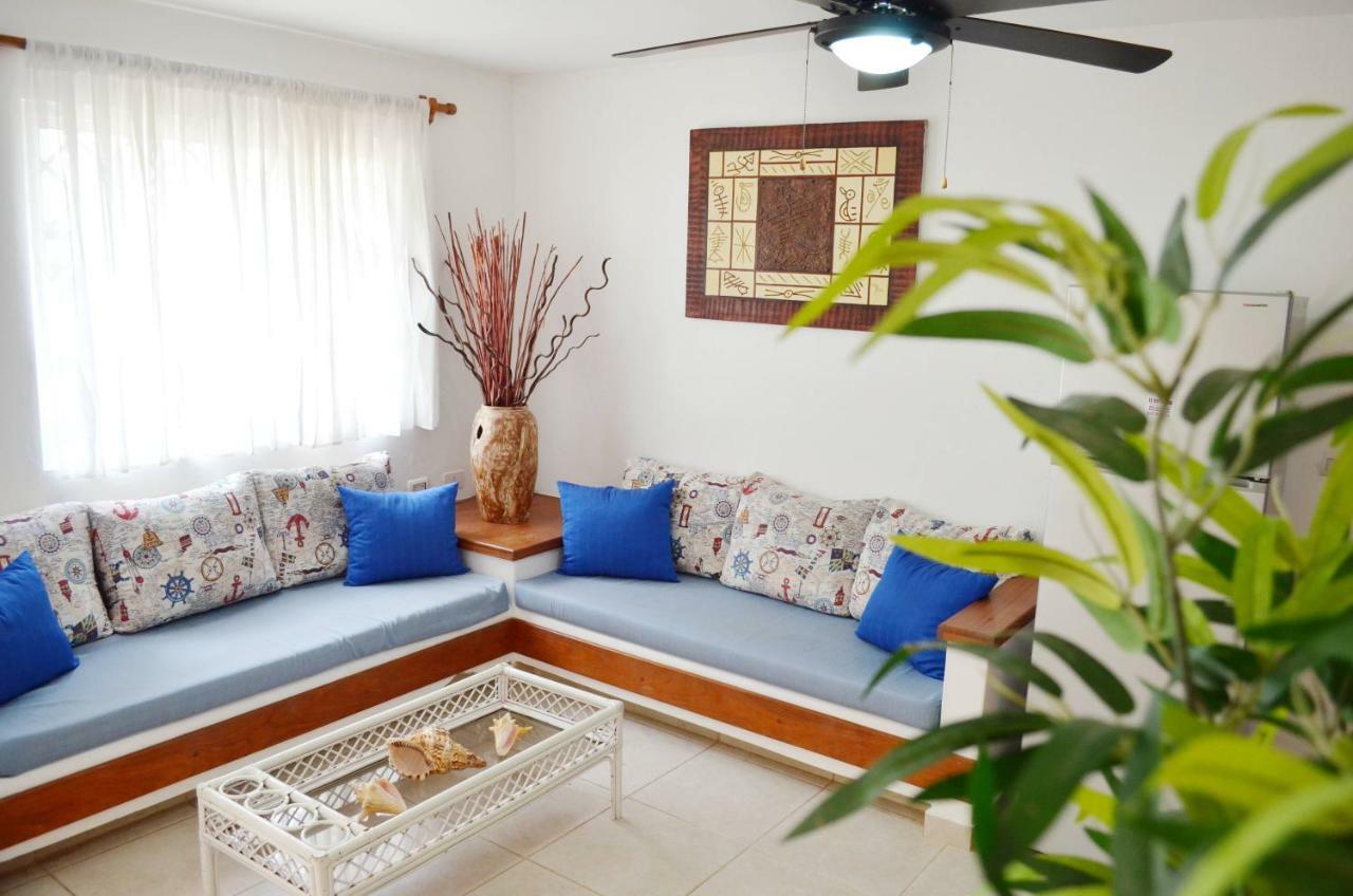 La Flor Del Caribe & Pousada Punta Cana