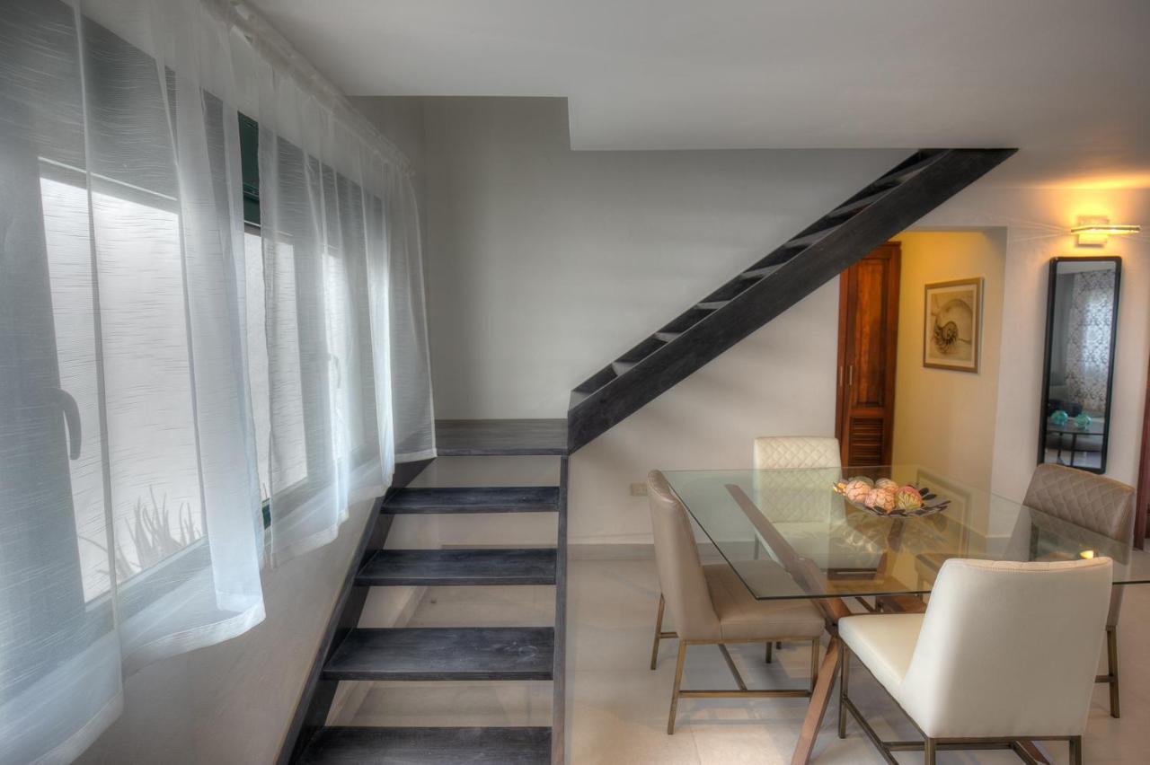 Feel The Ocean Breeze From Alluring Beachfront - D302 * Punta Cana