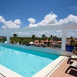Paraíso by Bella at Ducassi Suites