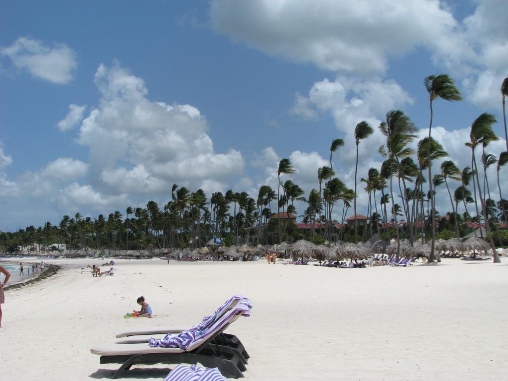 Suites At Melia Caribe Beach And Hotel 4*