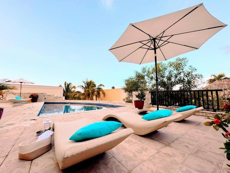 Your Private Pool, Marina Hot Tub & Grounds Apartamento