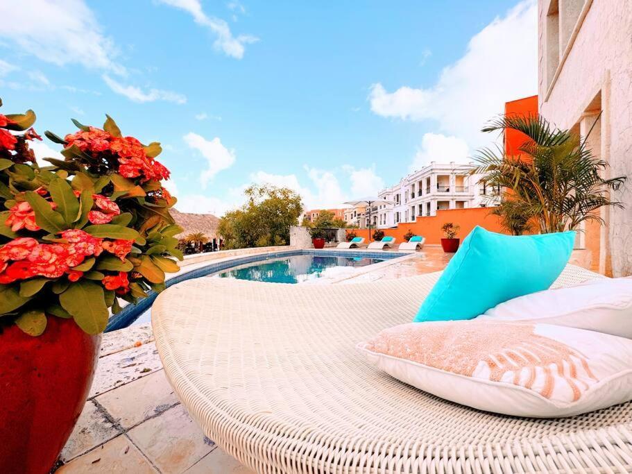 Apartamento Your Private Pool, Marina Hot Tub & Grounds *