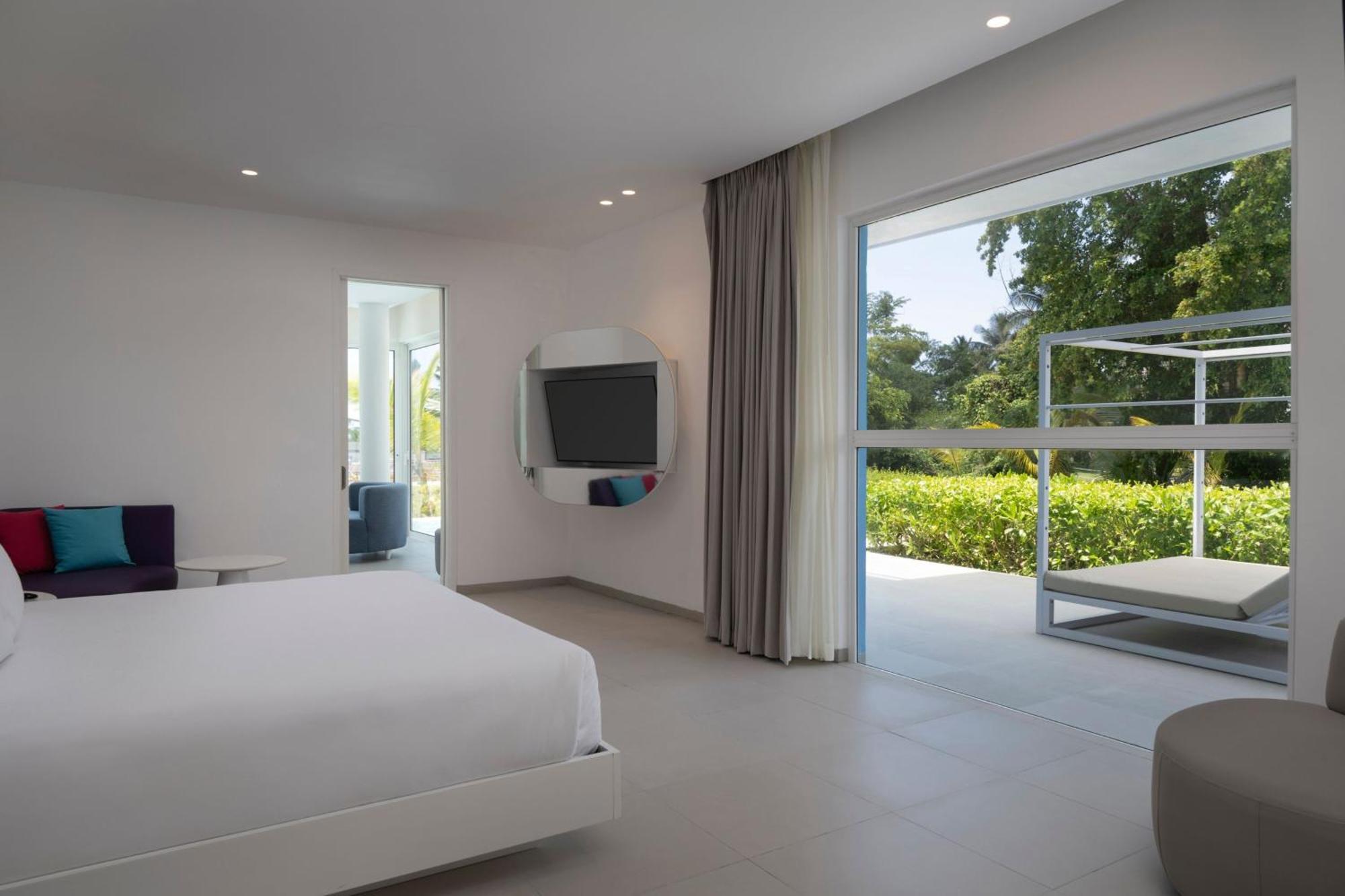 Marriott Miches Beach, An (adults Only) 5*