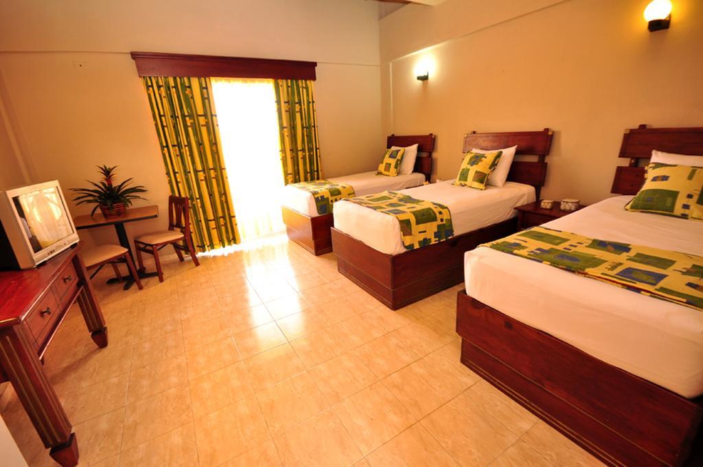 Hotel Hotel&casino Flamboyan 3*