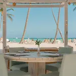 Ancora Cap Cana: Marina Resort&Villas