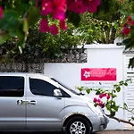 Boutique Hotel Las Flores