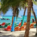 Serenity Studios Playa Los Corales