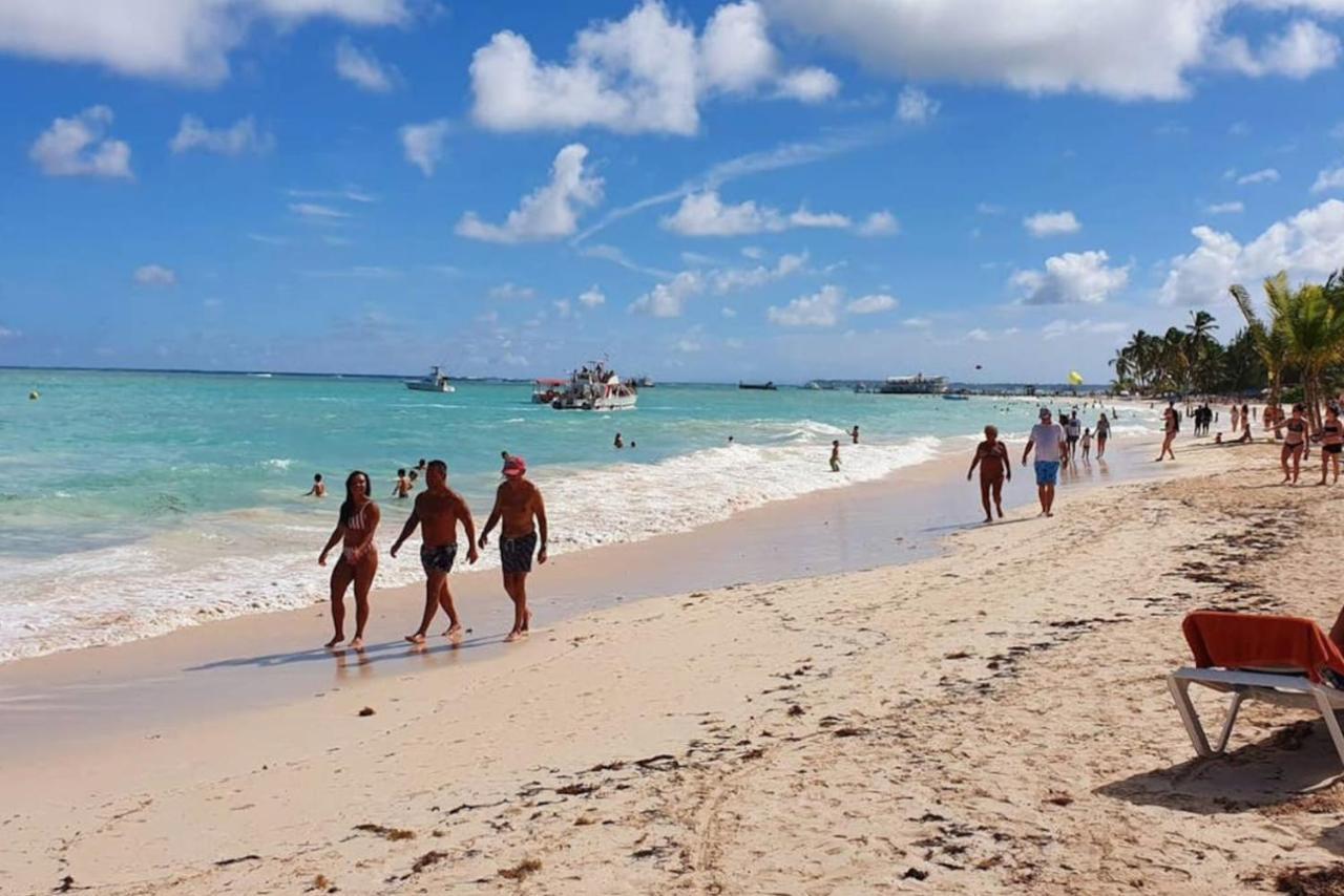 Aparthotel Deluxe Suites Chateau Del Mar - Swimming Pool And Jacuzzi - Bavaro Beach 4*
