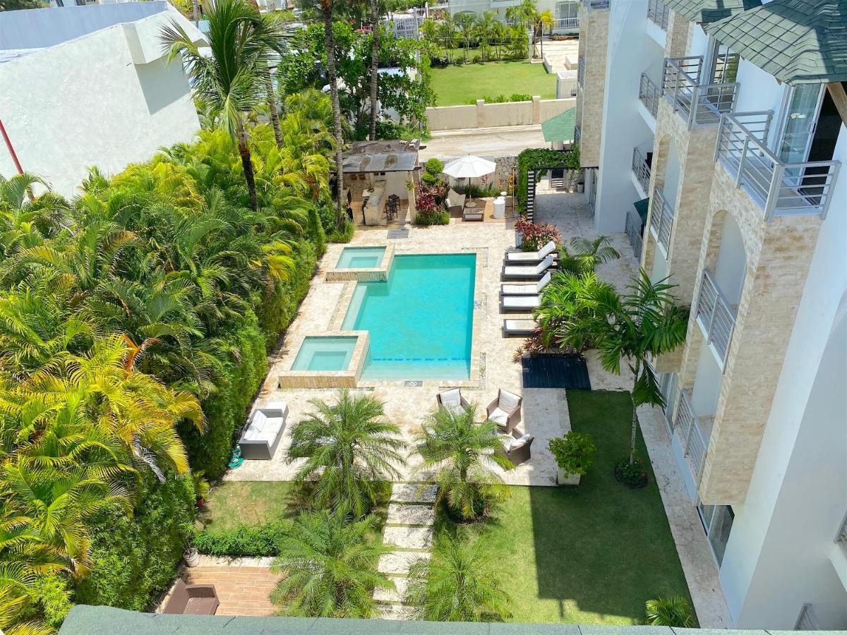 Deluxe Suites Chateau Del Mar - Swimming Pool And Jacuzzi - Bavaro Beach Aparthotel 4*