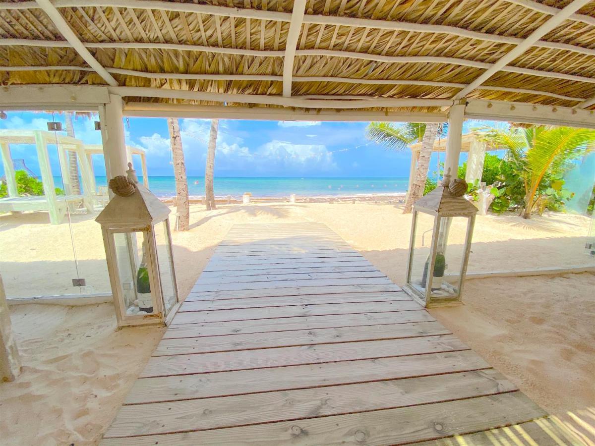 Deluxe Suites Chateau Del Mar - Swimming Pool And Jacuzzi - Bavaro Beach 4*