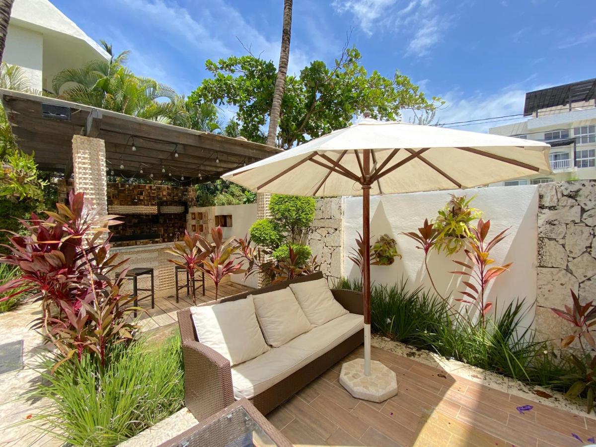 Aparthotel Deluxe Suites Chateau Del Mar - Swimming Pool And Jacuzzi - Bavaro Beach Punta Cana