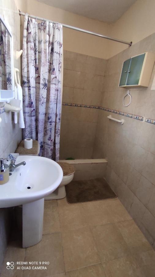 Guest house Private Rooms-art Punta Cana