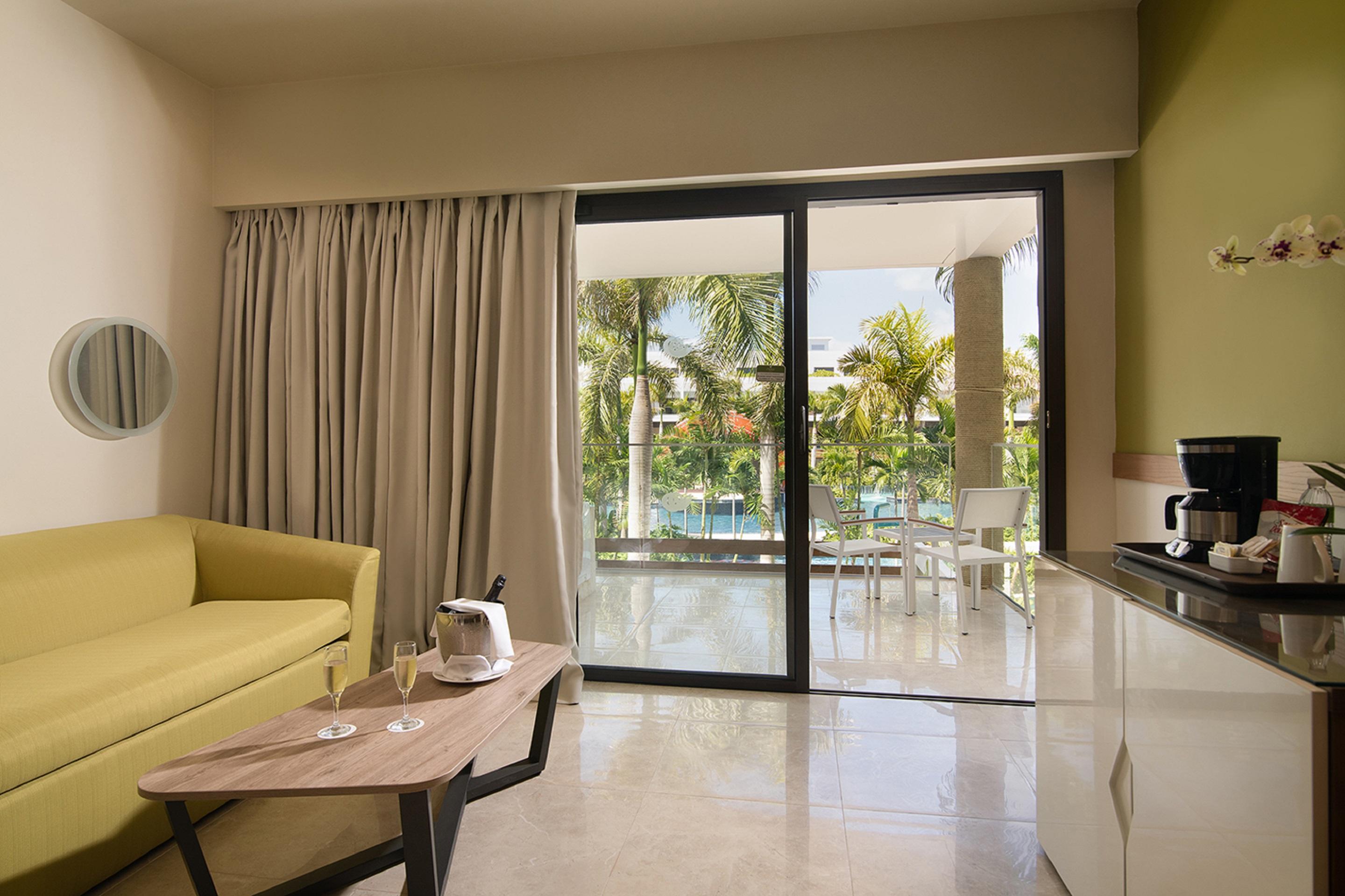 Resort Dreams Onyx & 5*