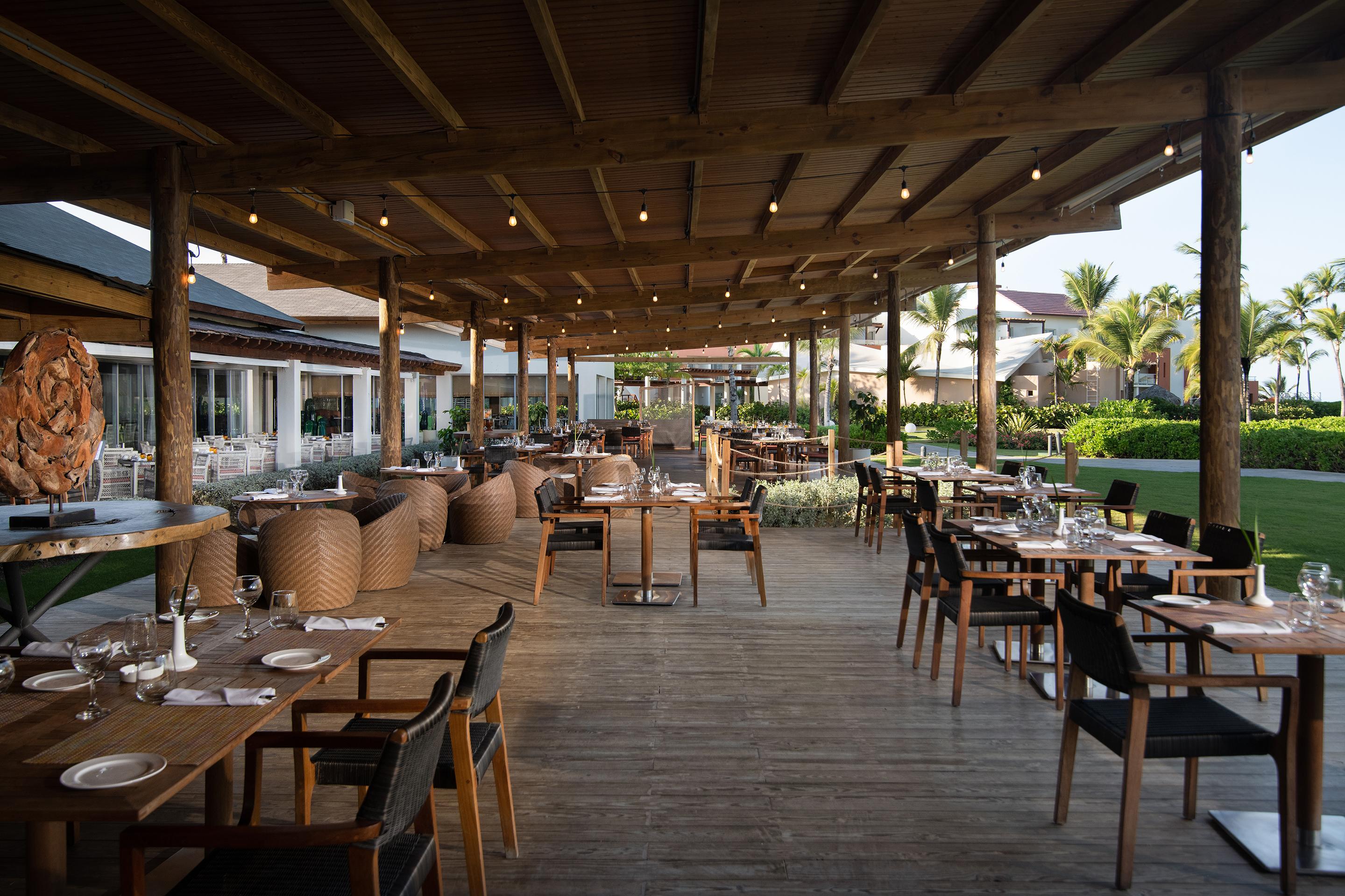 Resort Dreams Onyx & 5*