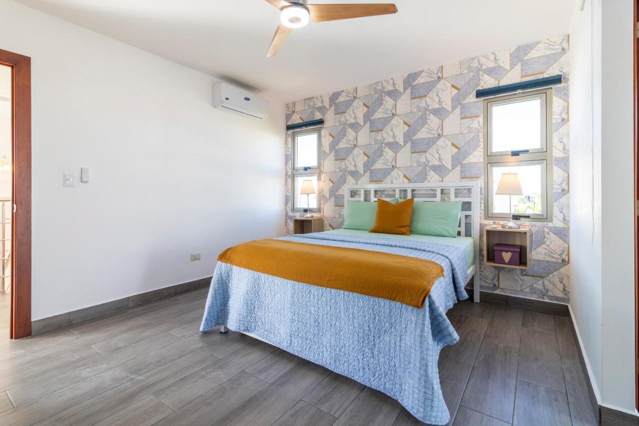 Villa Modern 4-br With Pool In Residential Area *