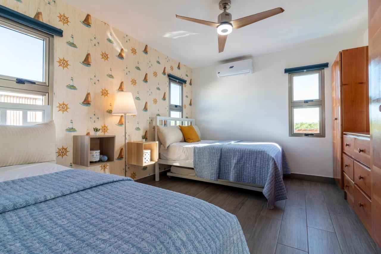 Modern 4-br With Pool In Residential Area *