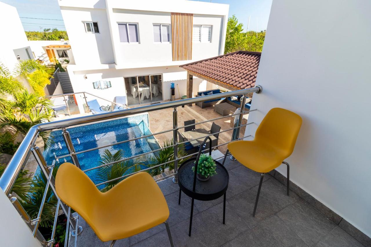 Villa Modern 4-br With Pool In Residential Area