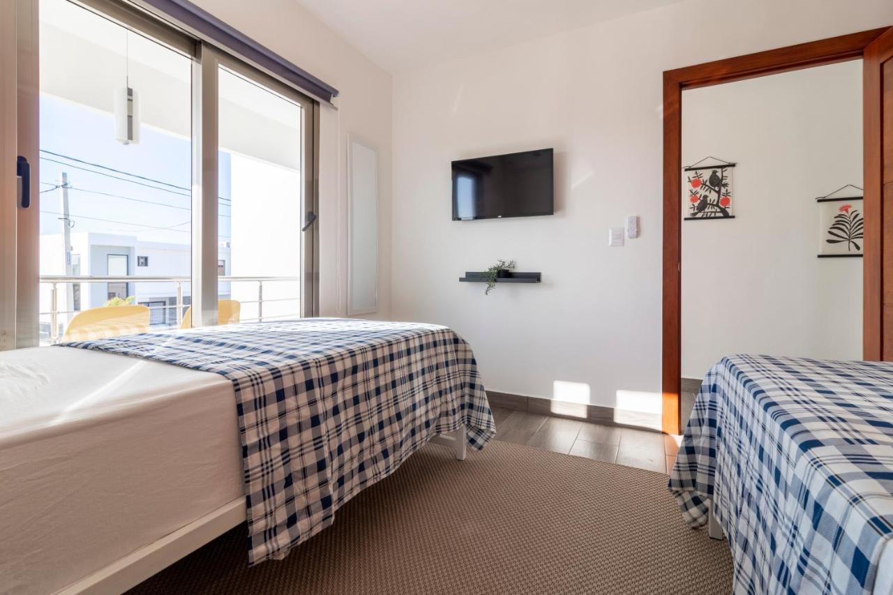 Modern 4-br With Pool In Residential Area Villa *