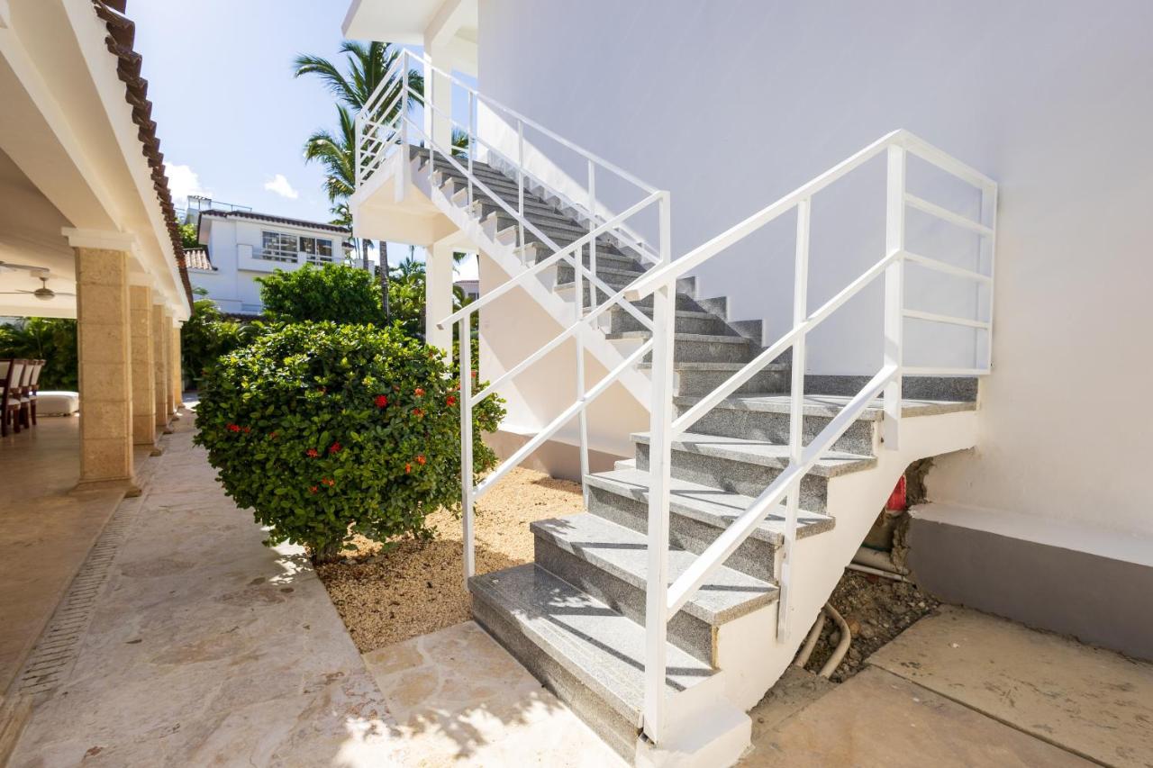 Huge 7-bedroom With Private Pool - Corales * Punta Cana