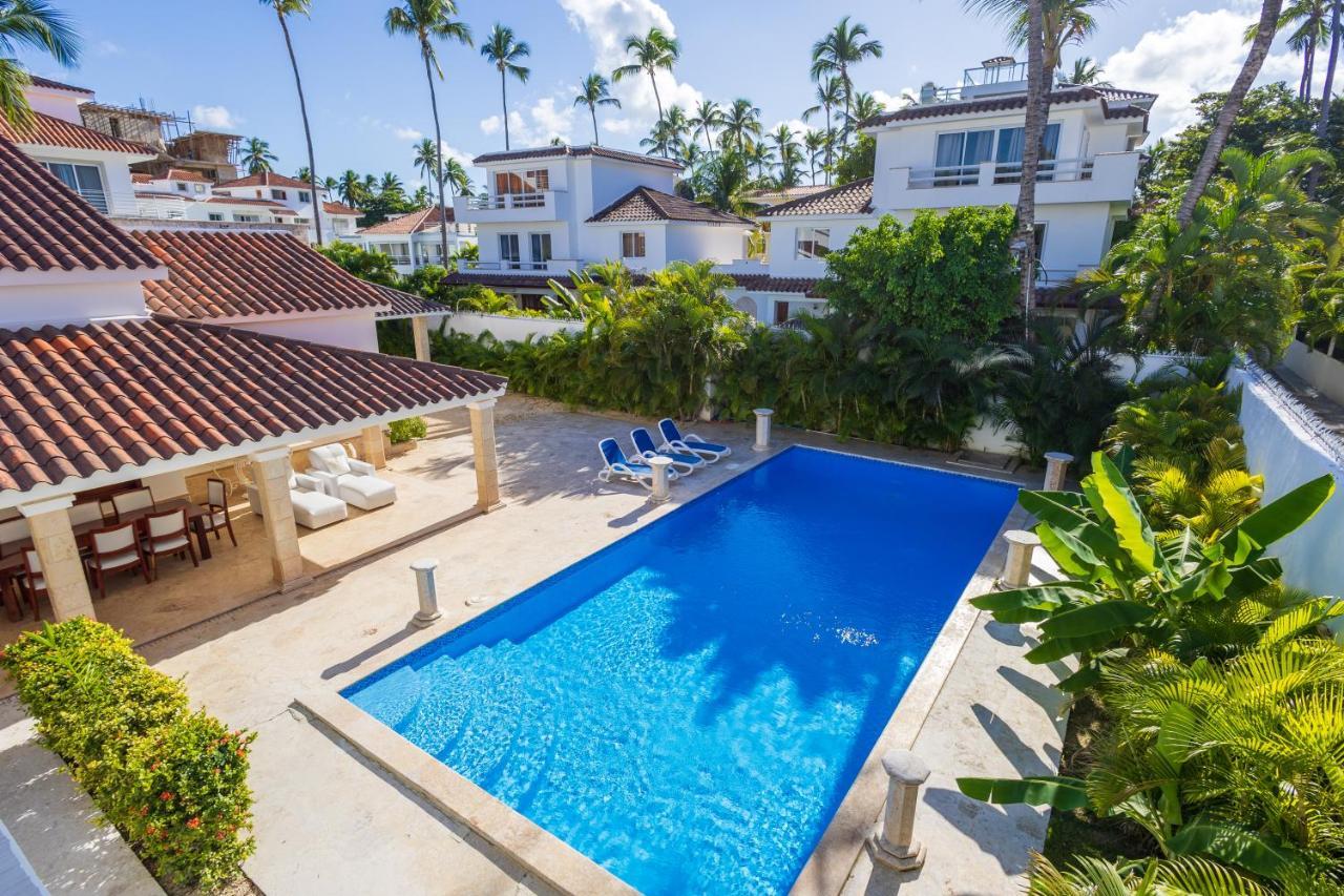 Huge 7-bedroom With Private Pool - Corales Villa Punta Cana