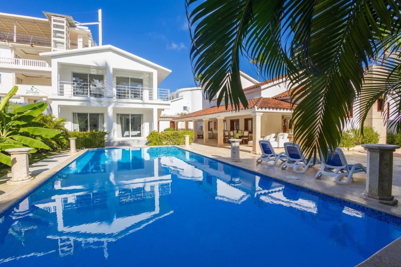 Villa Huge 7-bedroom With Private Pool - Corales