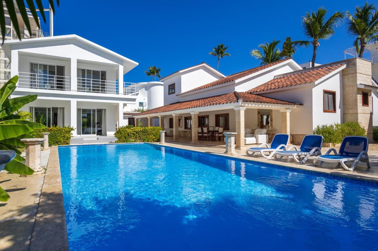 Huge 7-bedroom With Private Pool - Corales *