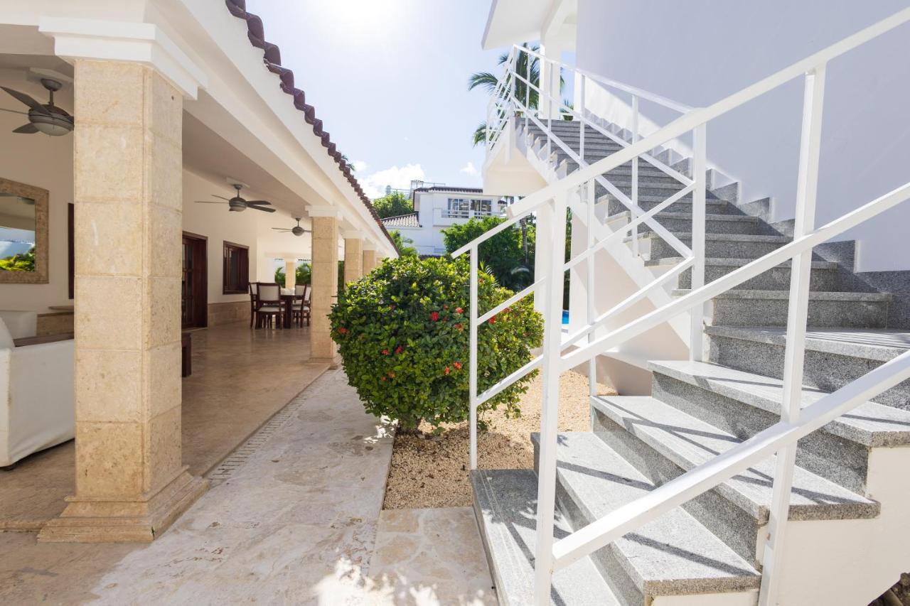 Villa Huge 7-bedroom With Private Pool - Corales Punta Cana