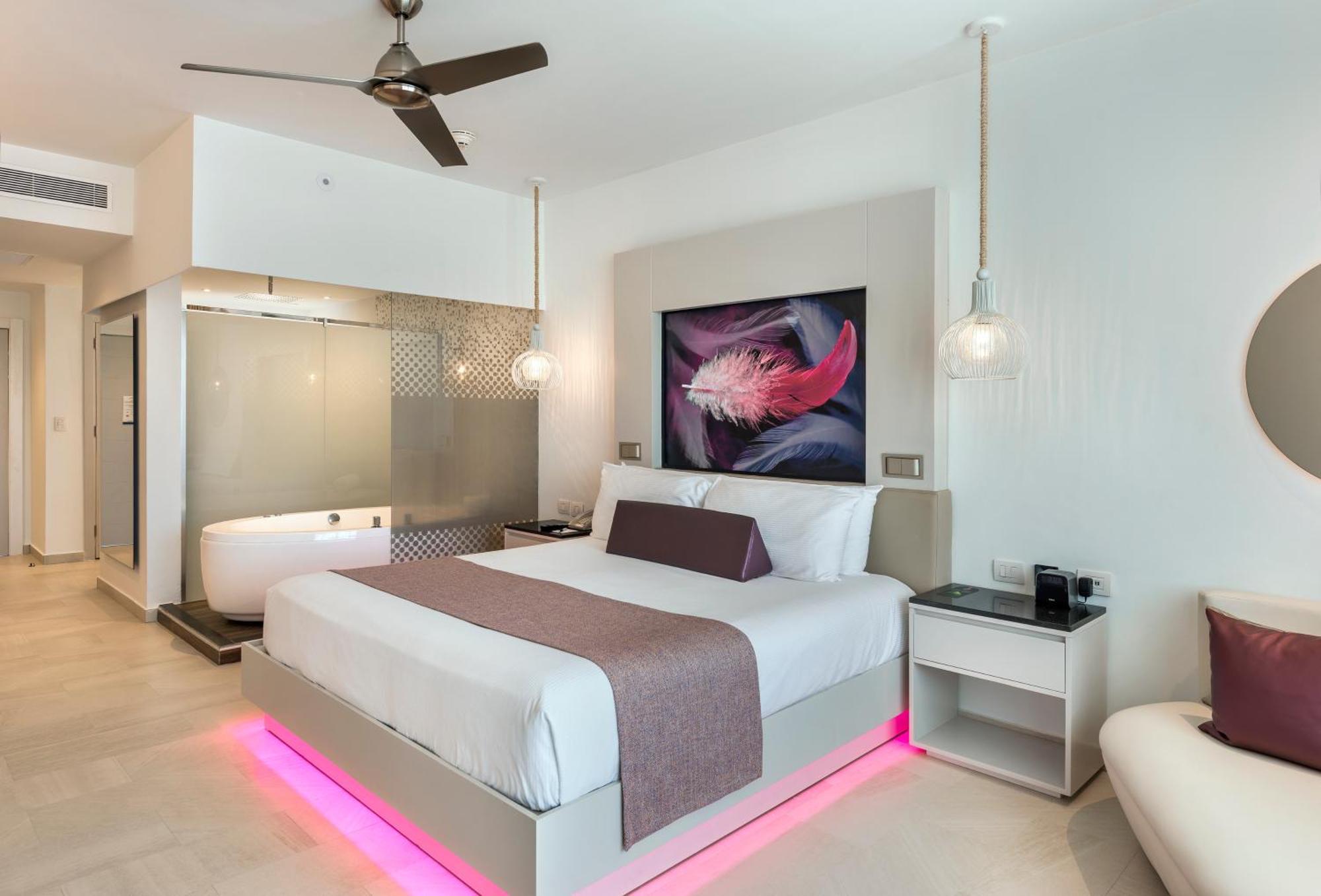 Resort Royalton Chic Punta Cana, An Autograph Collection & Casino, Adults Only 5*
