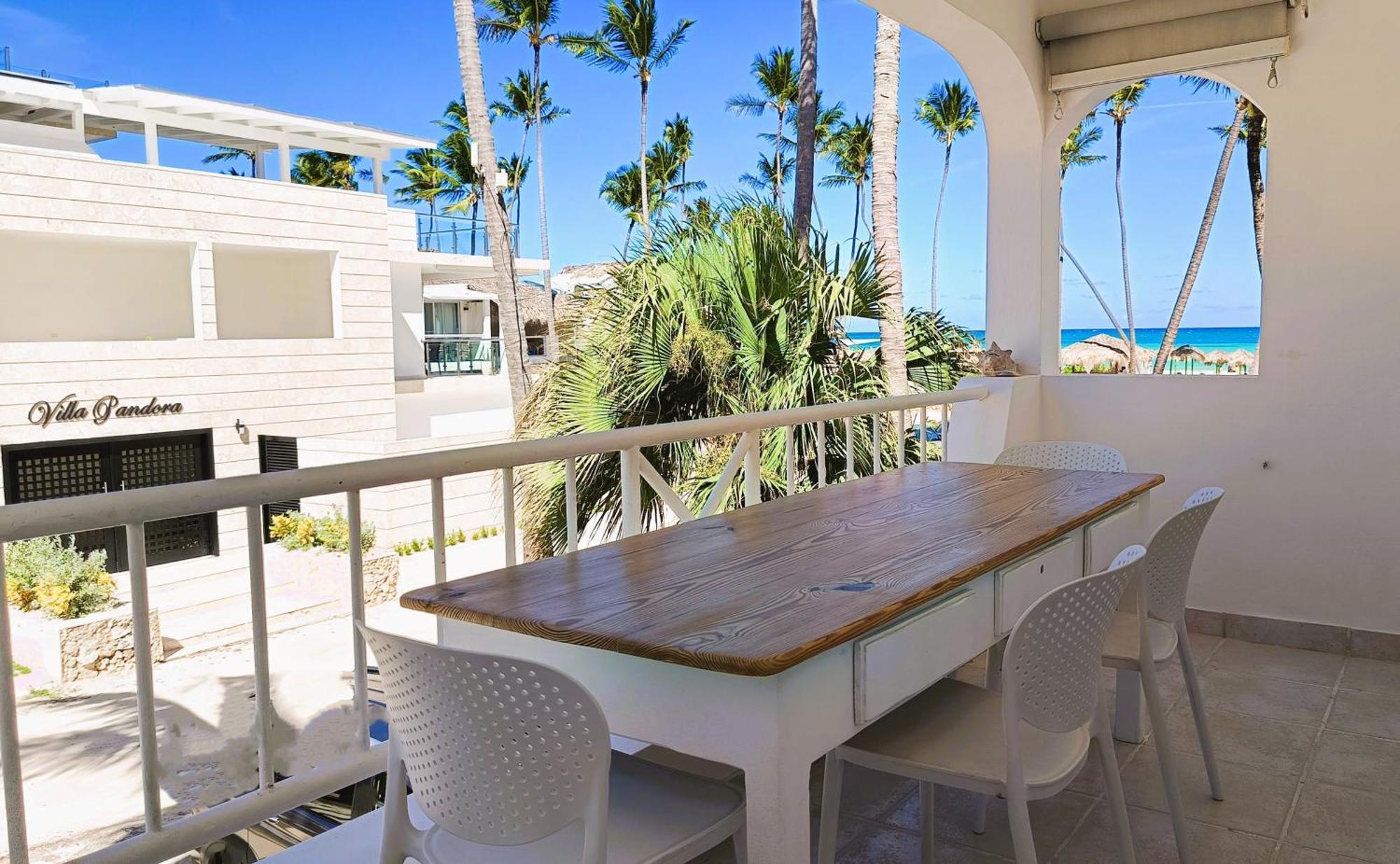 Flor Del Mar Beachfront Aparthotel 3*