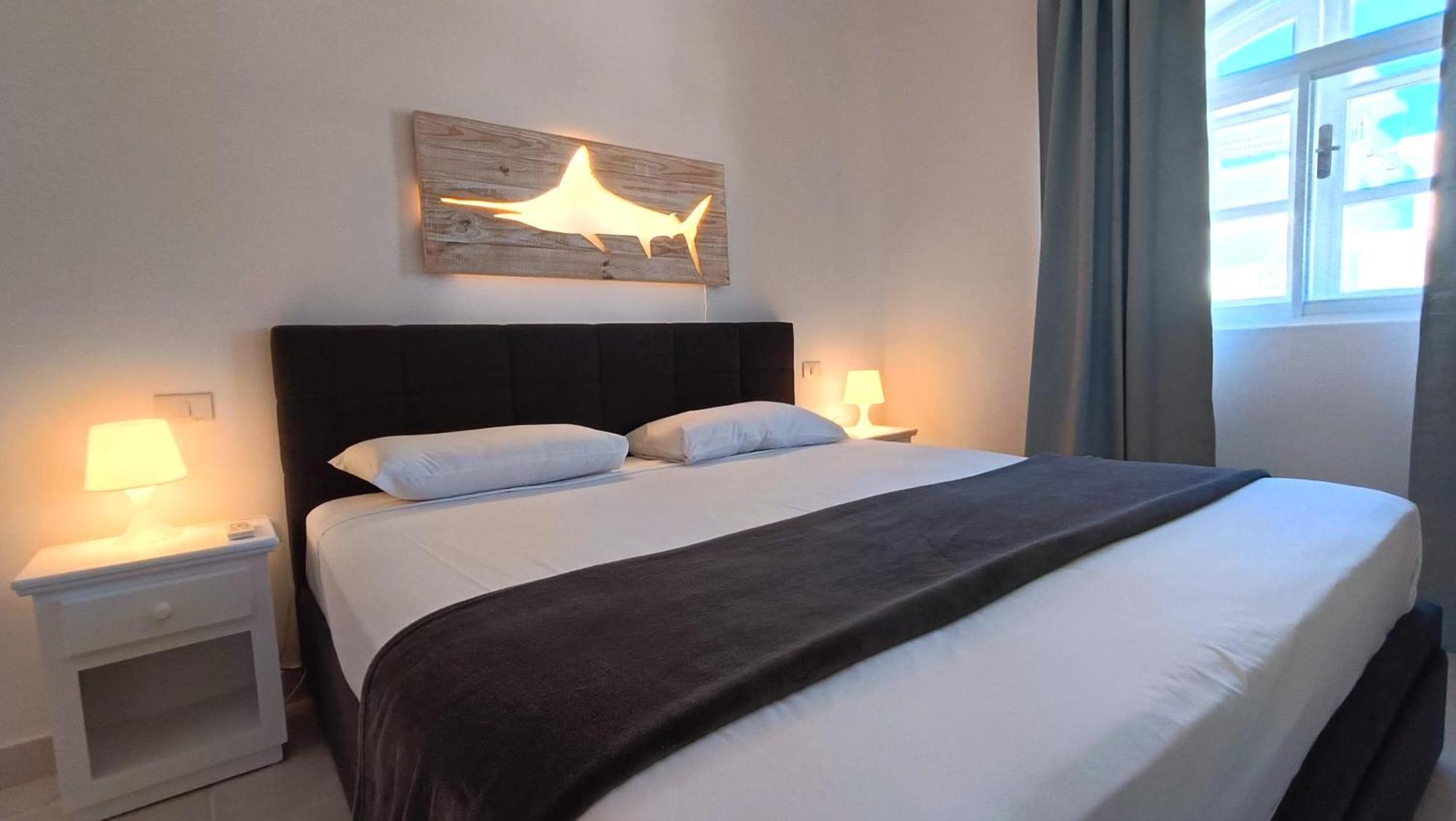 Flor Del Mar Beachfront Aparthotel 3*