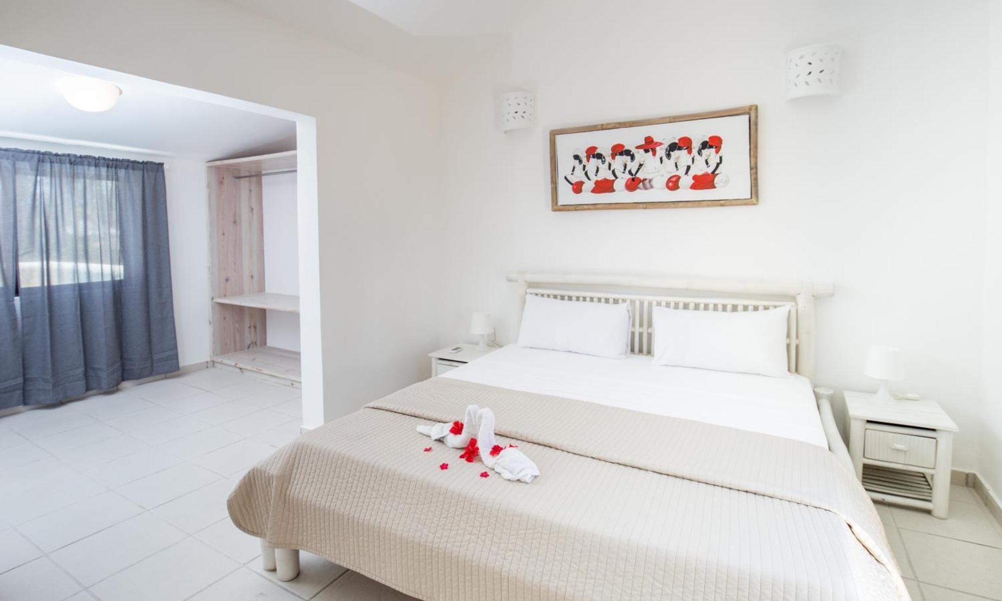 Hotel Corales Village - The Original