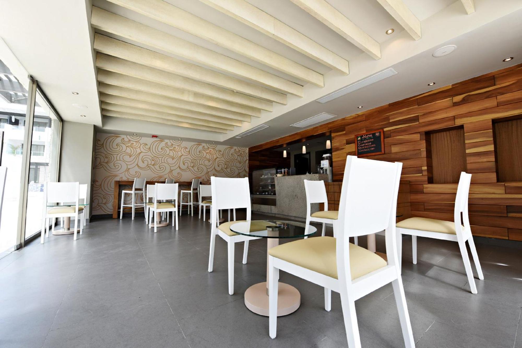 Royalton Chic Punta Cana, An Autograph Collection & Casino, Adults Only 5* Punta Cana