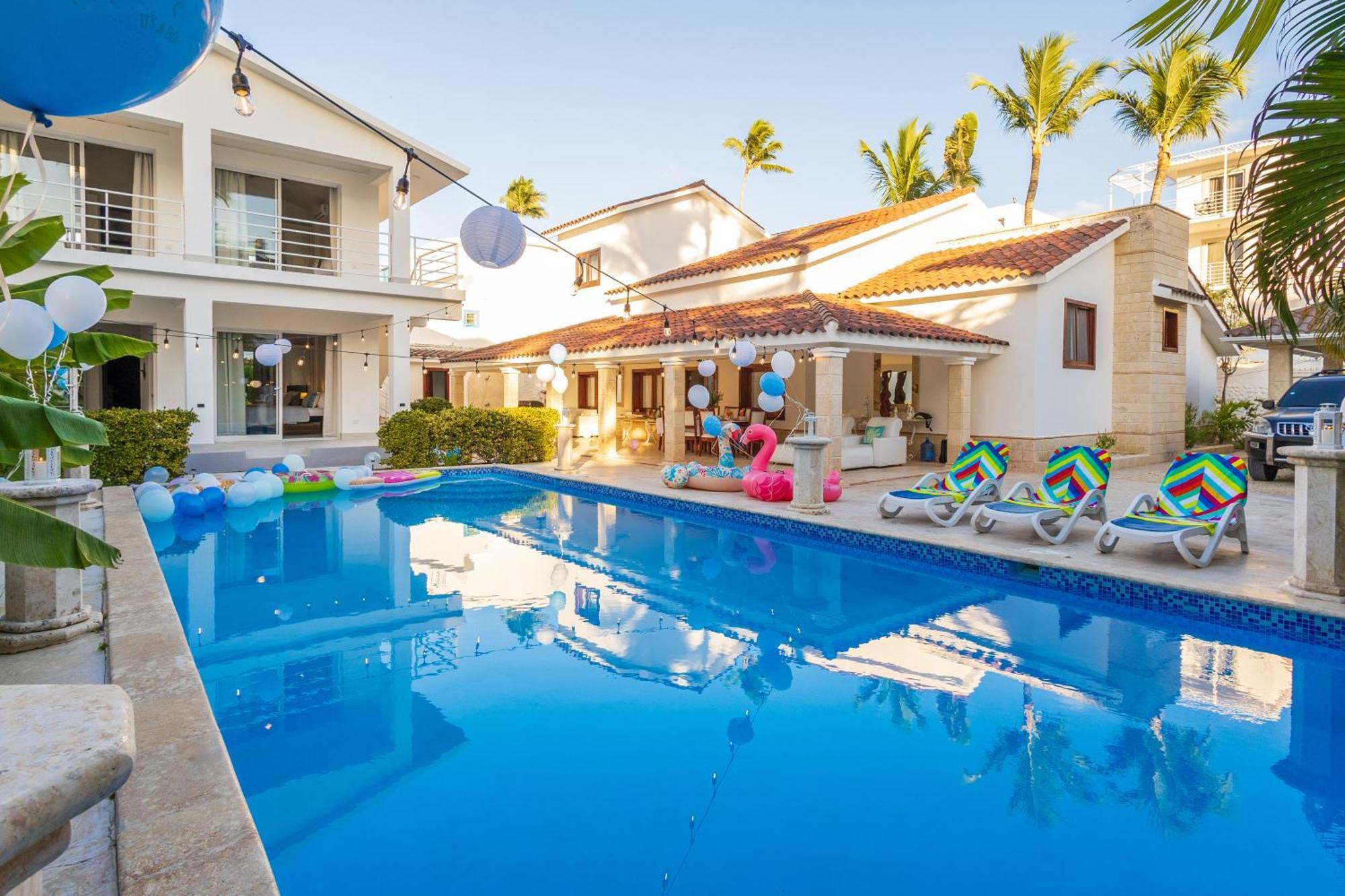 Villa Huge 7-bedroom With Private Pool - Corales Punta Cana