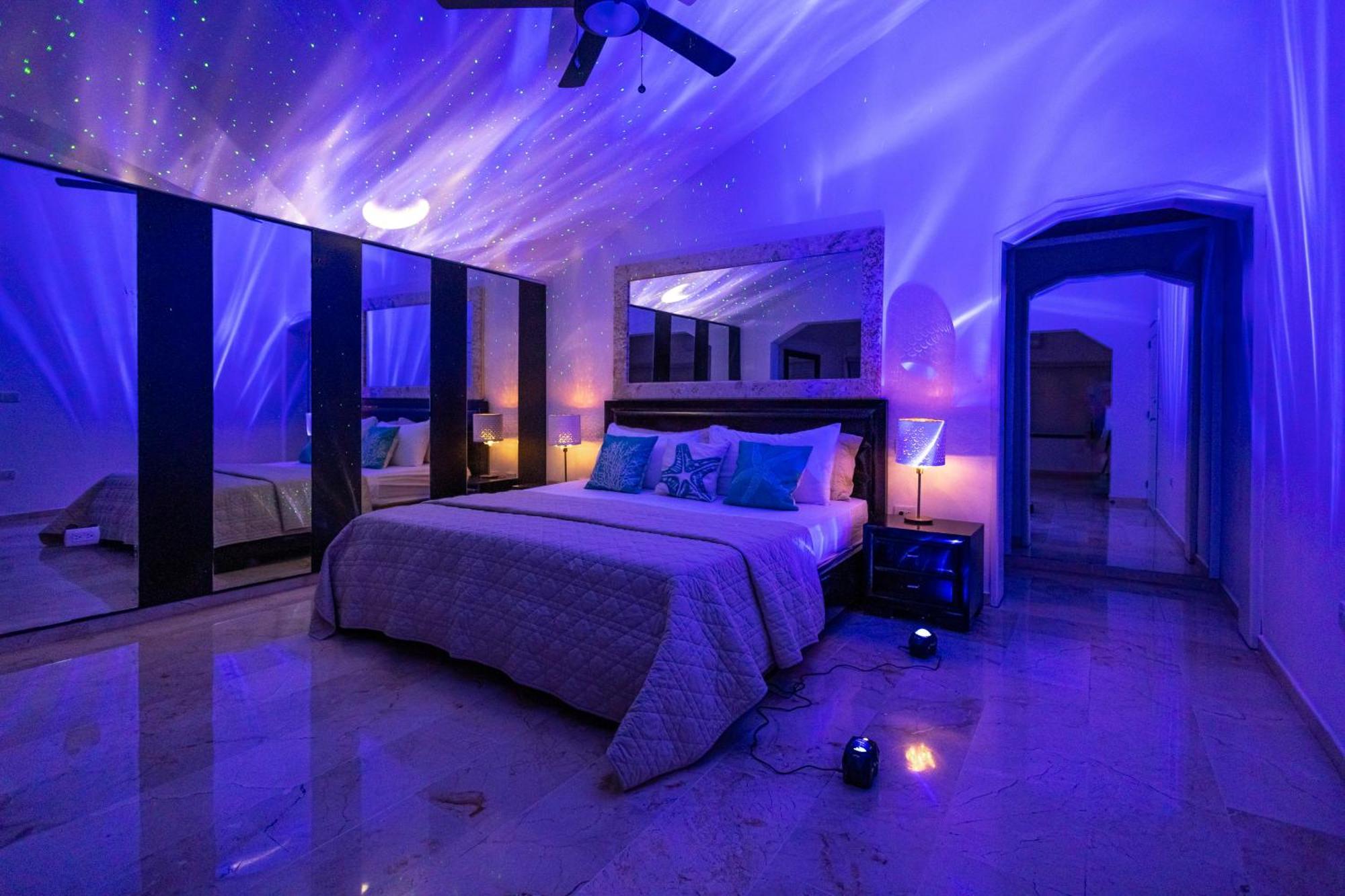 Huge 7-bedroom With Private Pool - Corales