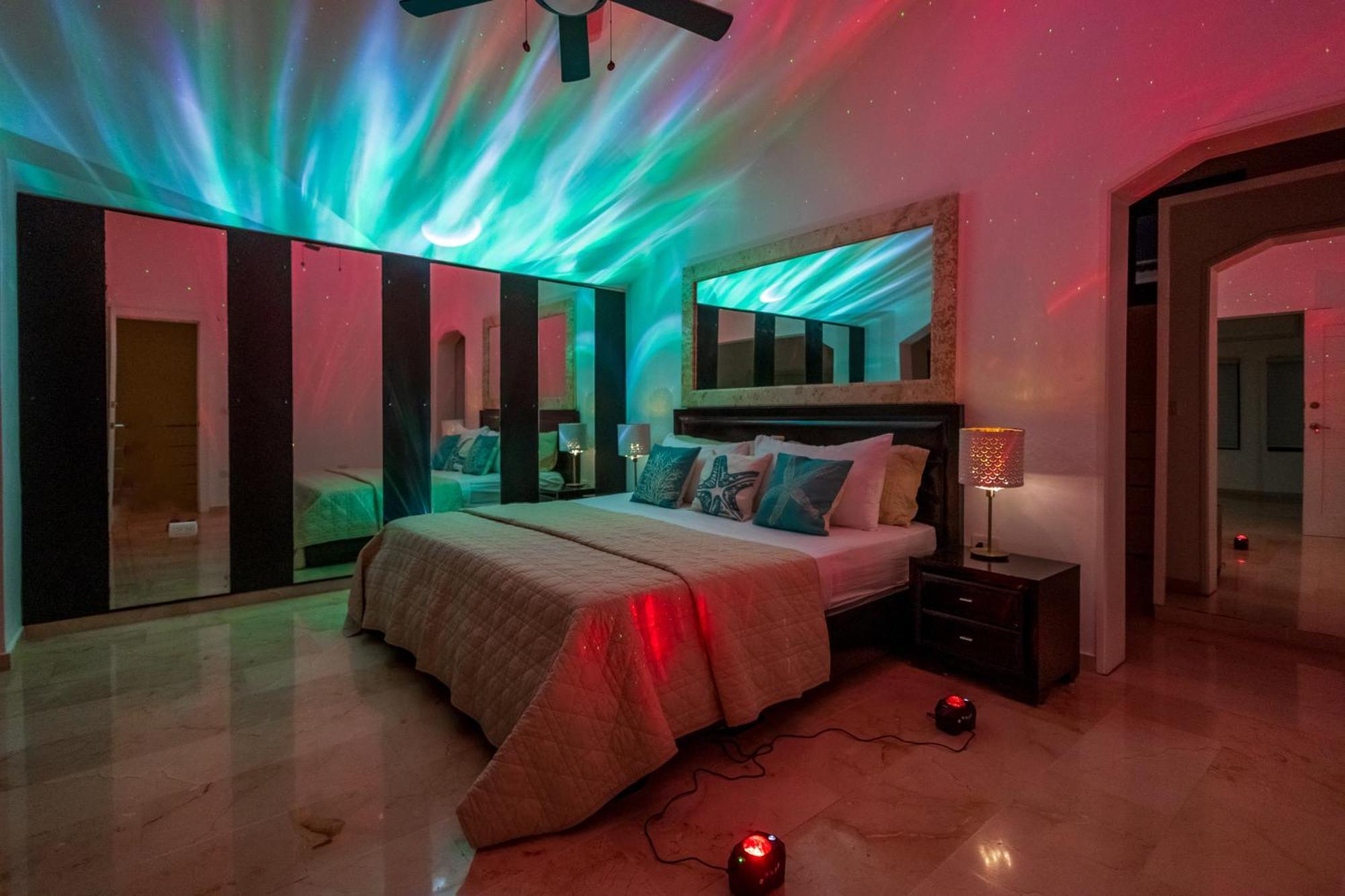 Huge 7-bedroom With Private Pool - Corales Villa