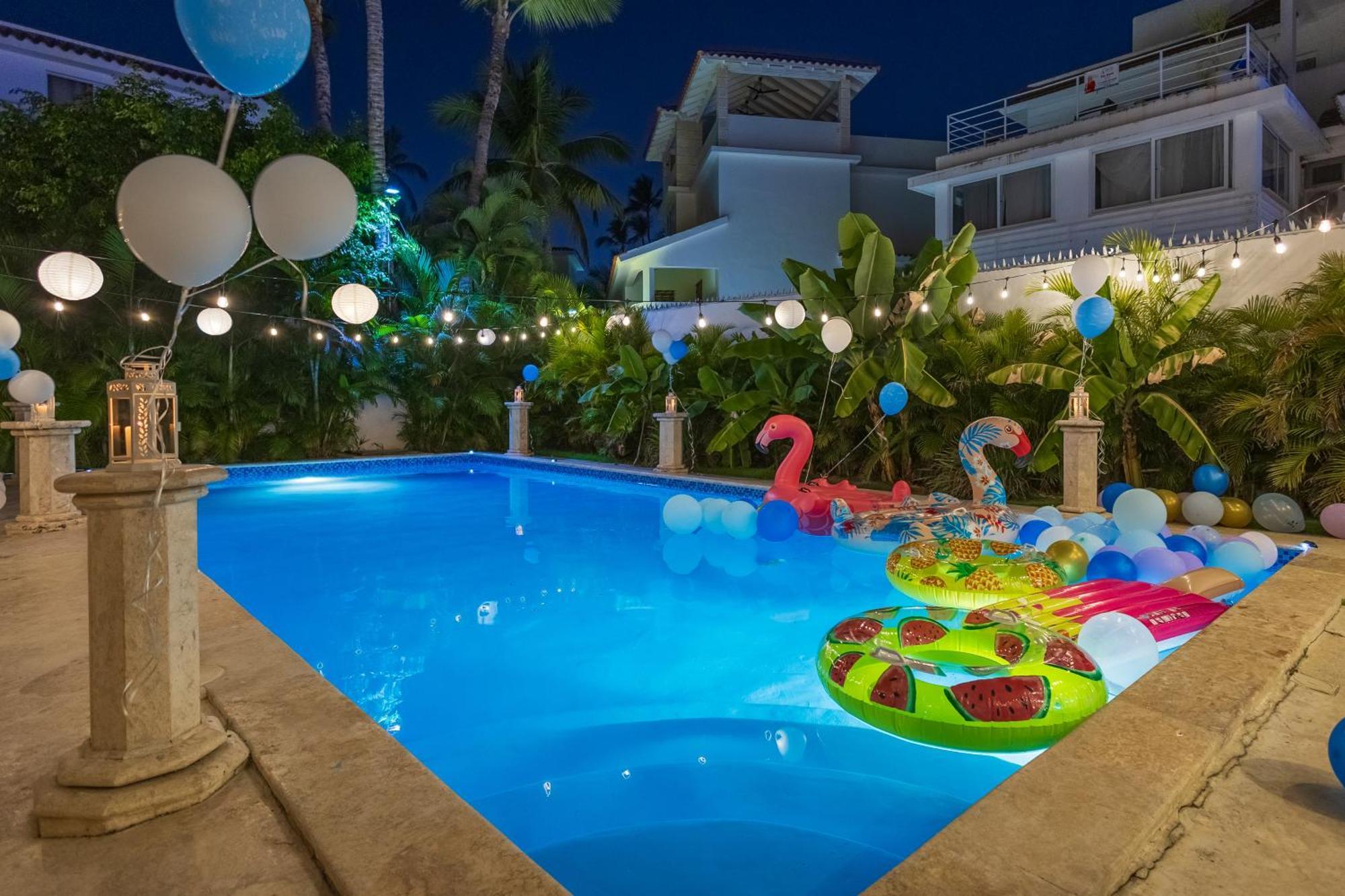 Huge 7-bedroom With Private Pool - Corales