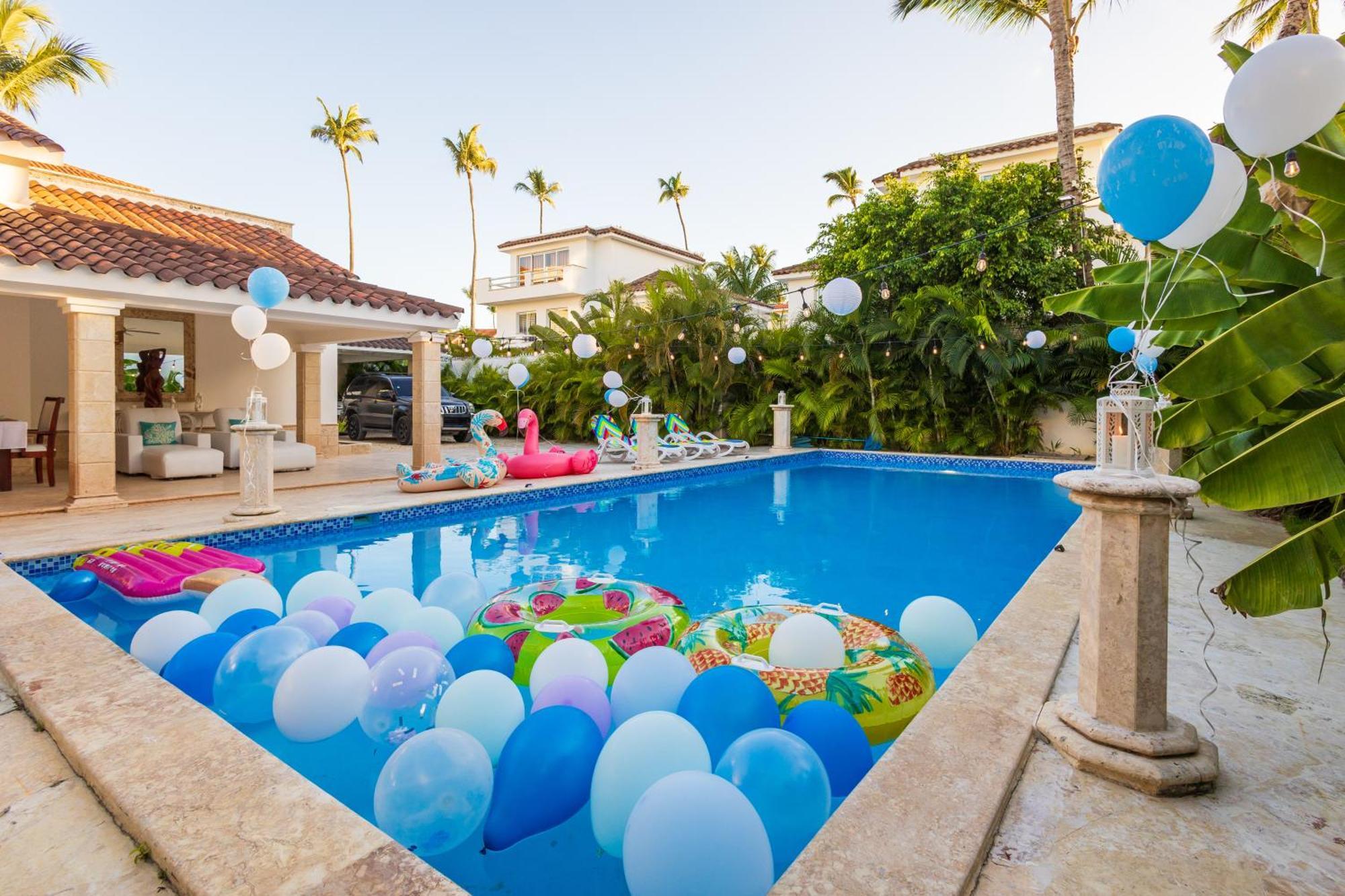 Villa Huge 7-bedroom With Private Pool - Corales Punta Cana