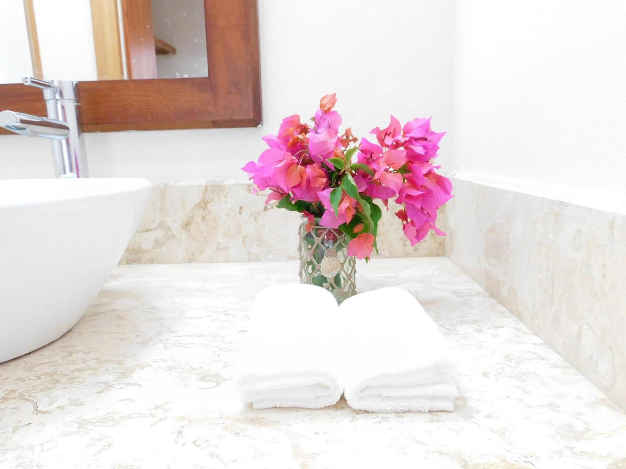 Spectacular Penthouse Ocean Views. Playa Bavaro. Apartamento *