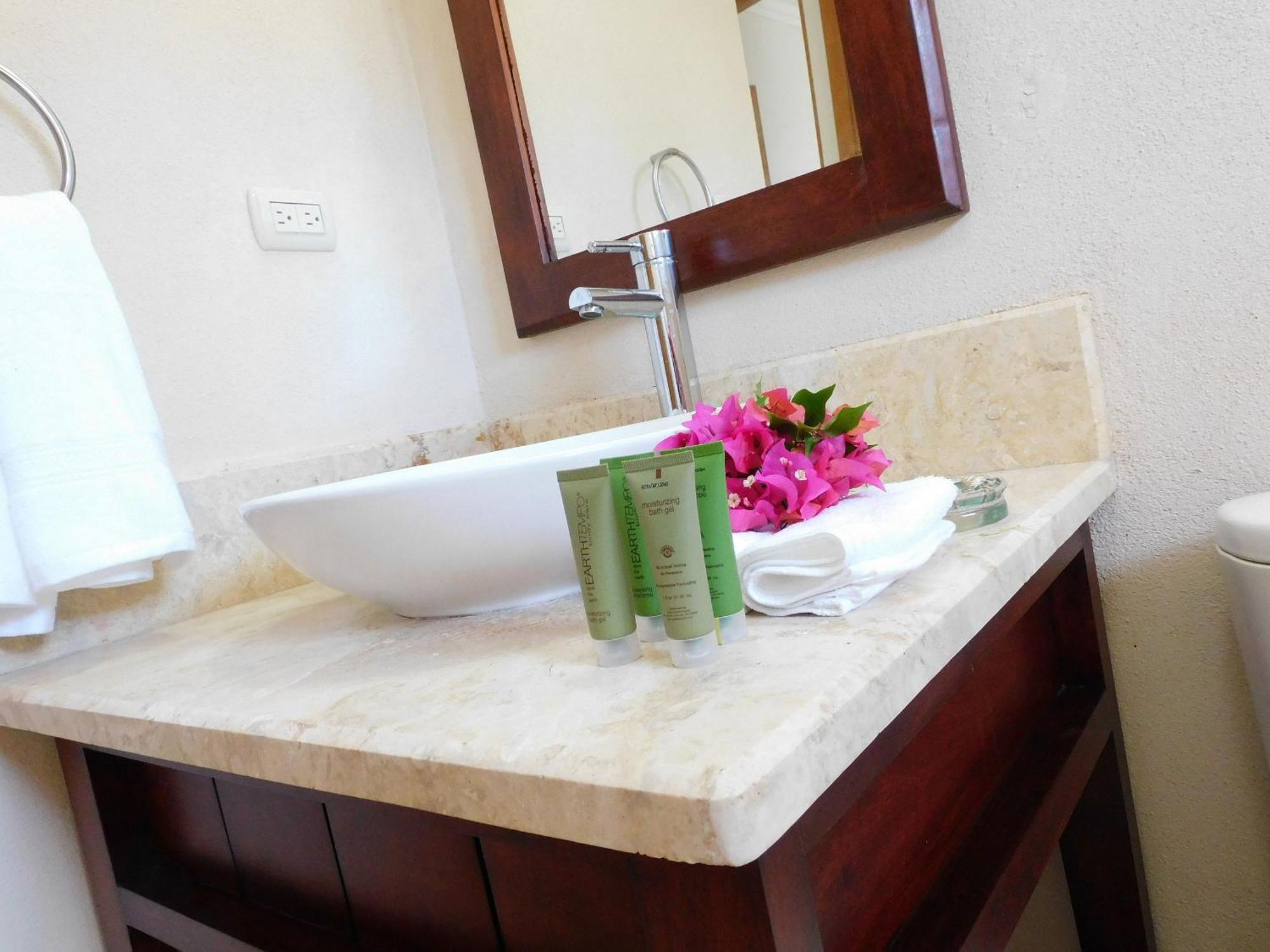 Spectacular Penthouse Ocean Views. Playa Bavaro. Apartamento *