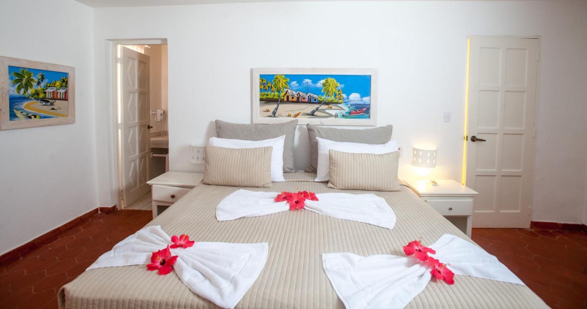 Hotel Corales Village - The Original 3*