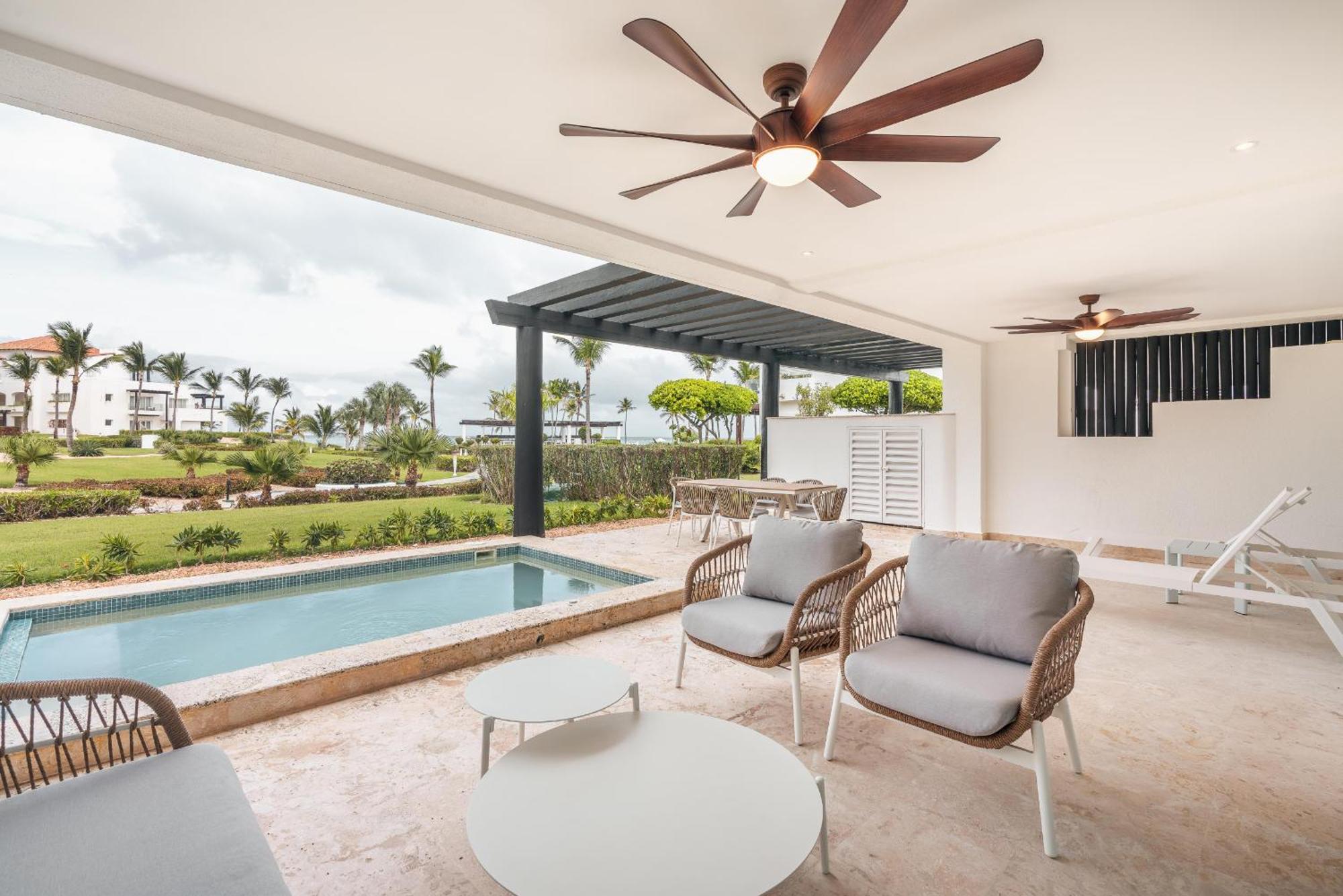 Apartamento With Picuzzi In Cap Cana At Punta Palmera Ba5 *