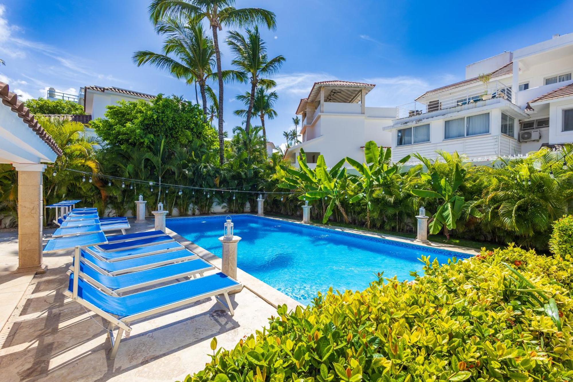 Huge 7-bedroom With Private Pool - Corales * Punta Cana