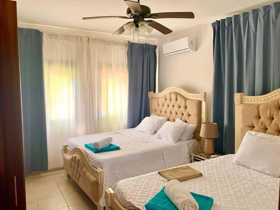 Stanza Mare Ocean View Huge Pool Front