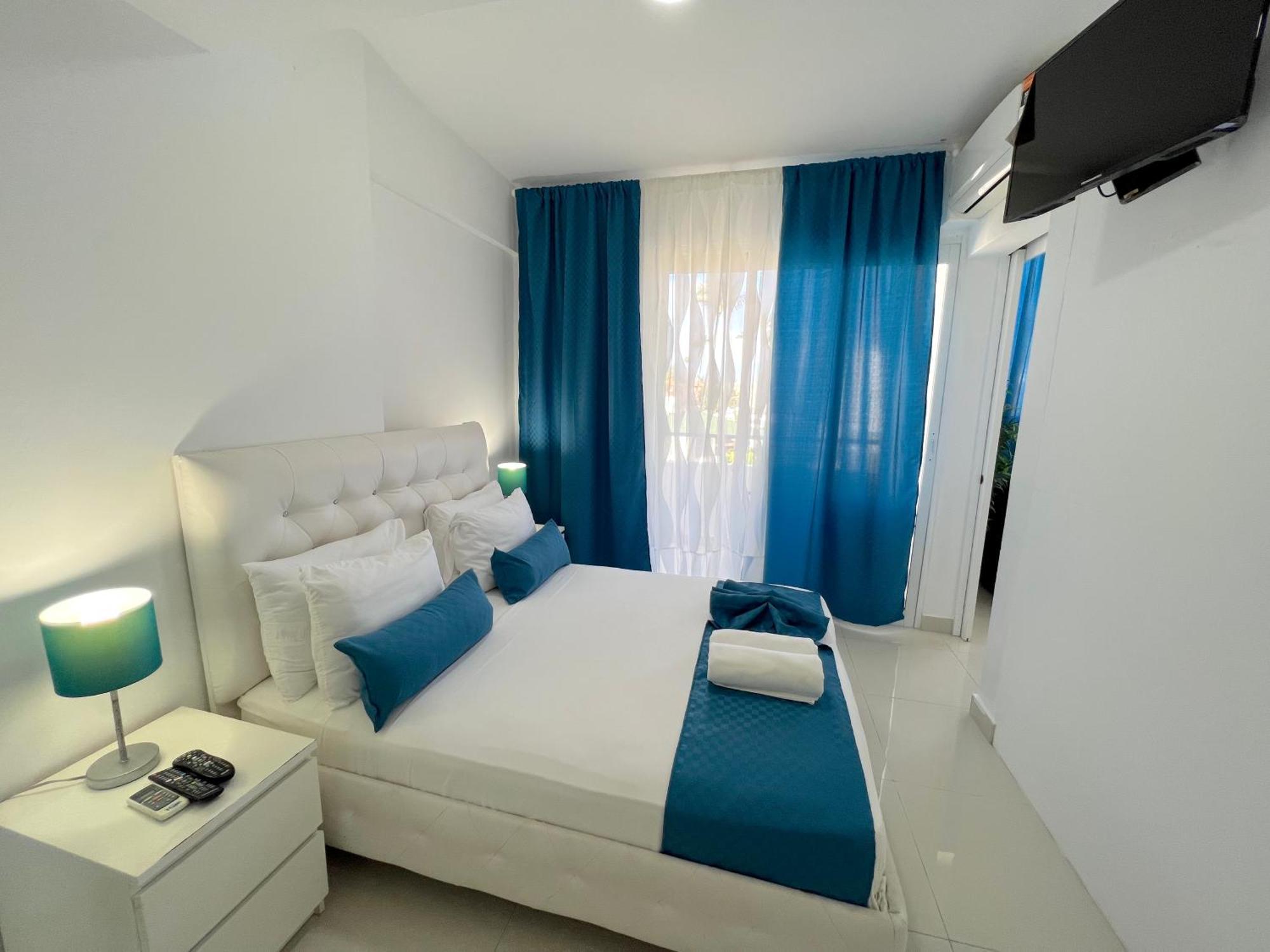 Hotel Aventura Playa Los Corales