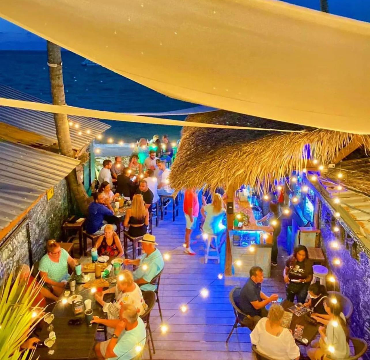 Aventura Playa Los Corales Hotel