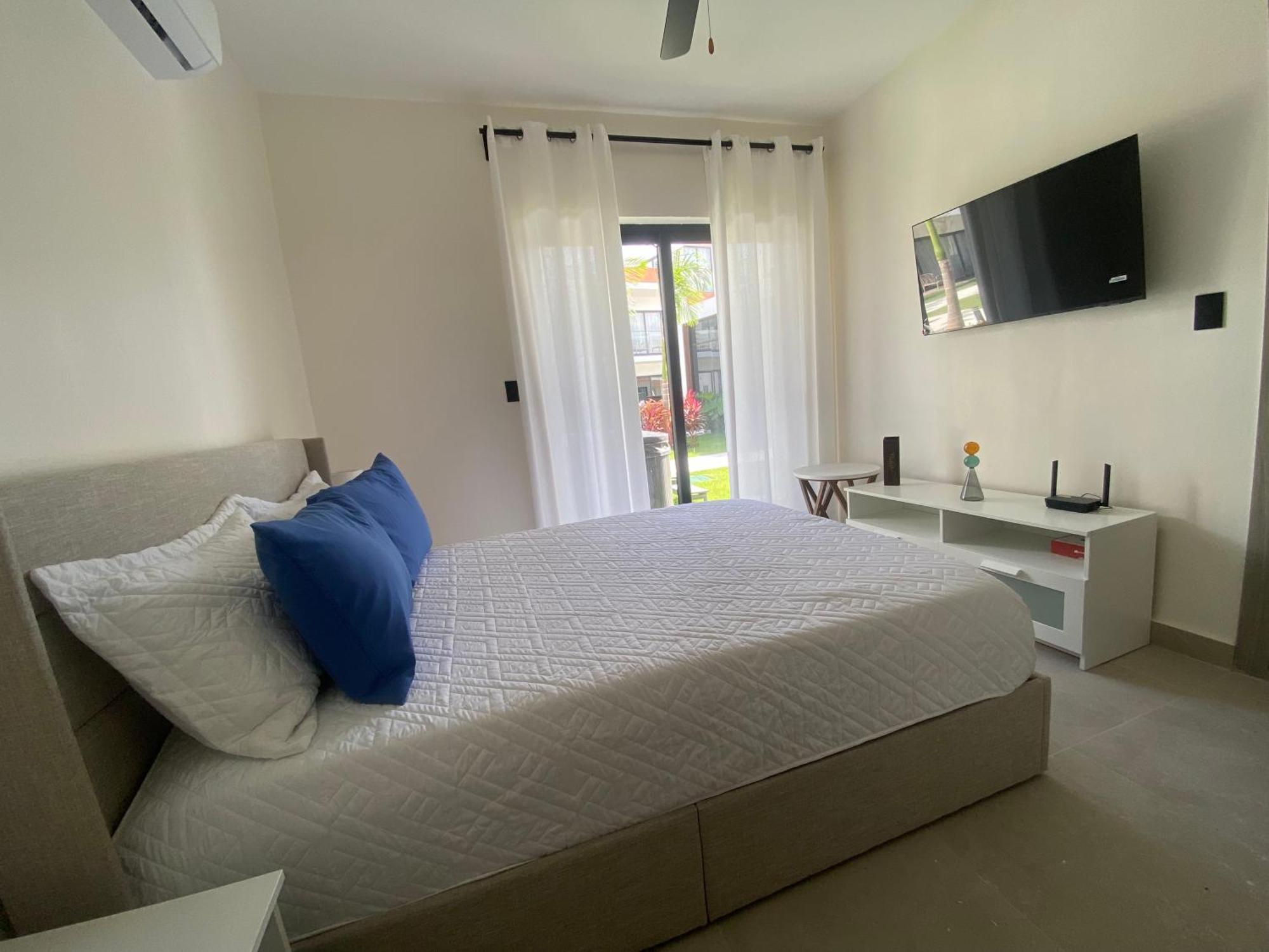 Golf Course Confy 1- Bedroom