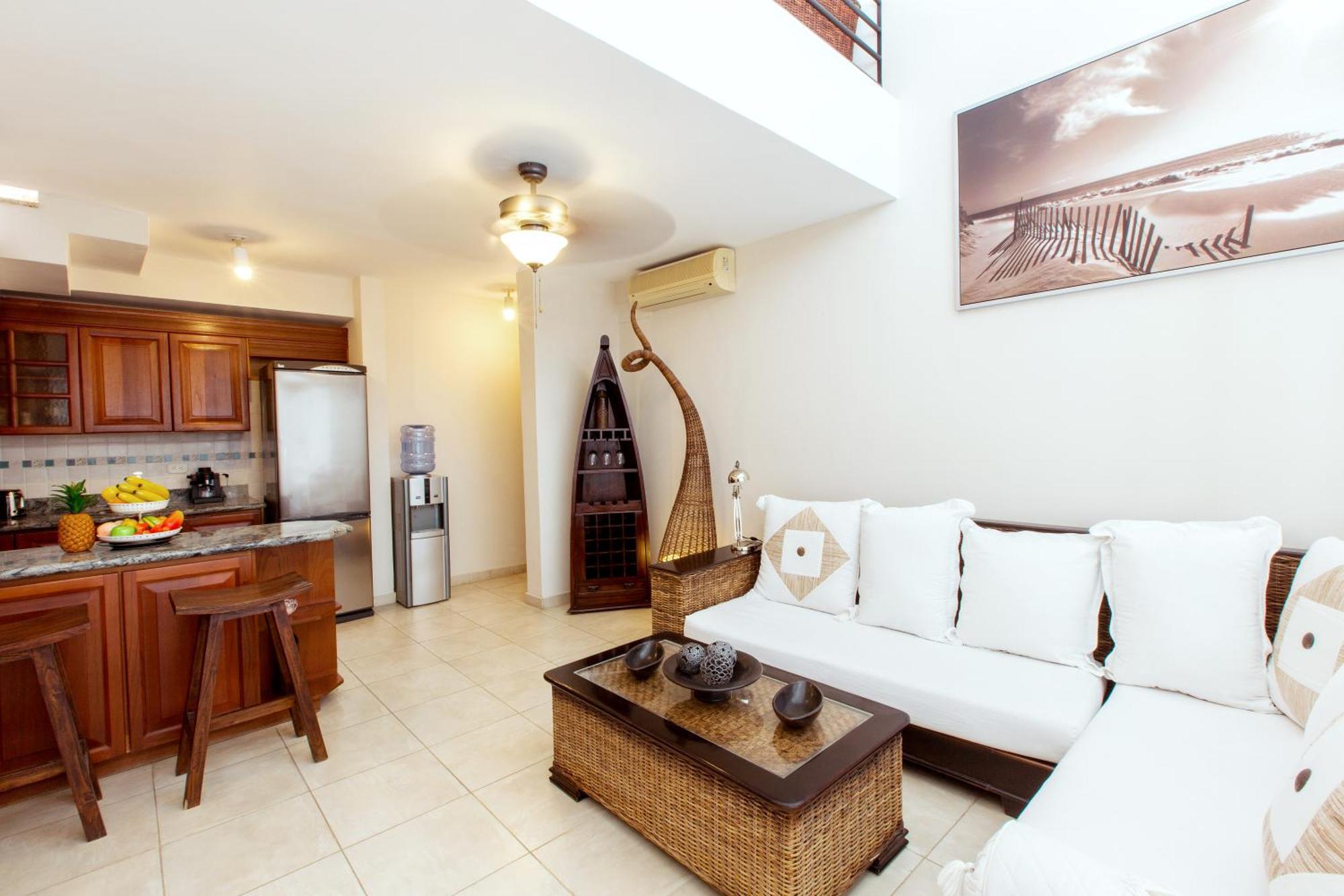 Aventura And - Corales Hotel Punta Cana