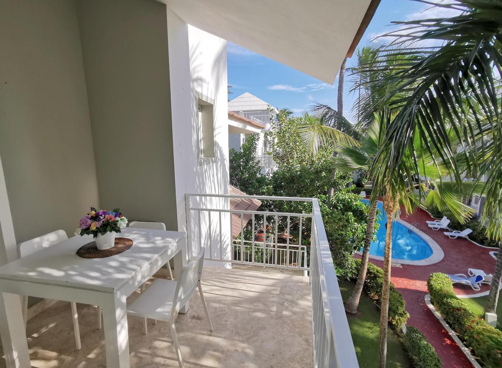 Dukassi Suites Rooftop Pool - Beach Club And Spa - Playa Los Corales Punta Cana